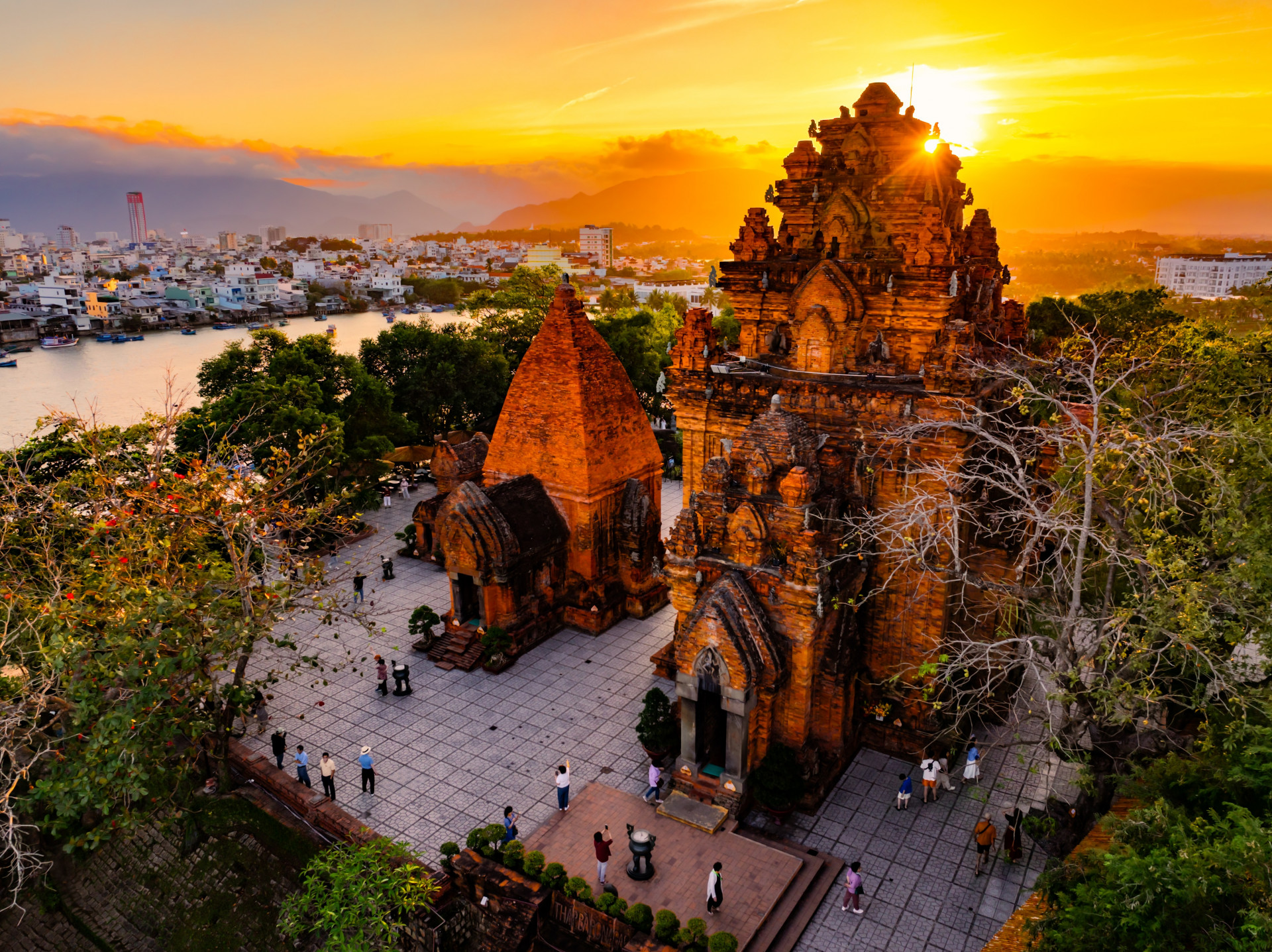 Thap ba ponagar. anh quoc bao 20240407174744